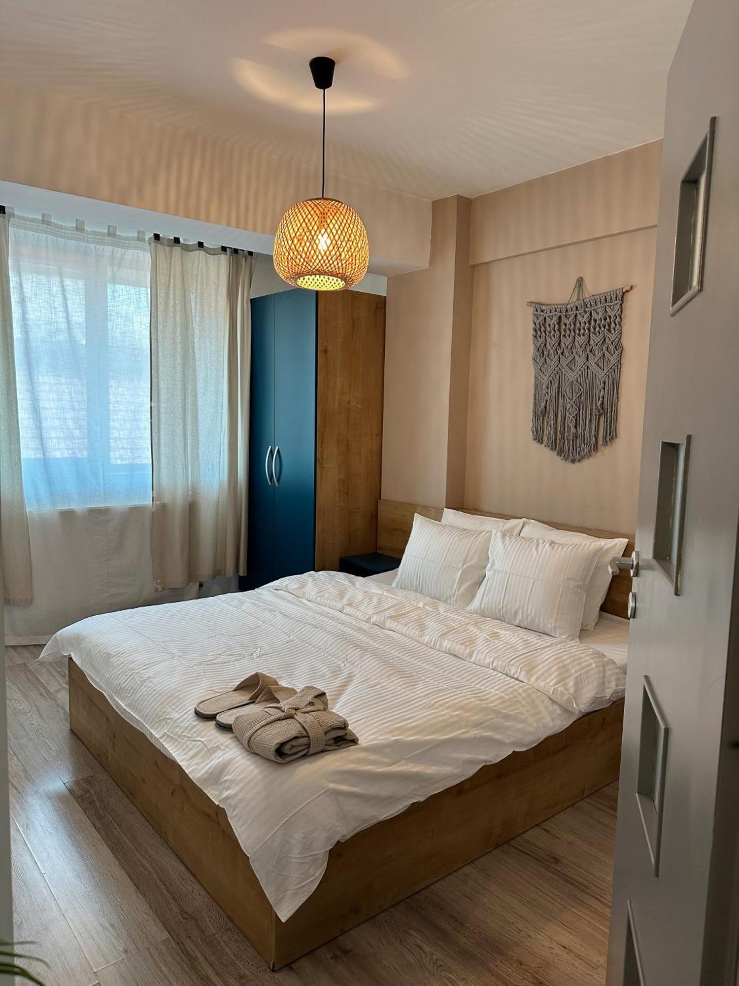 Modern Flat - Apartament Nou Aproape De Spital Si Aeroport Yaş Dış mekan fotoğraf
